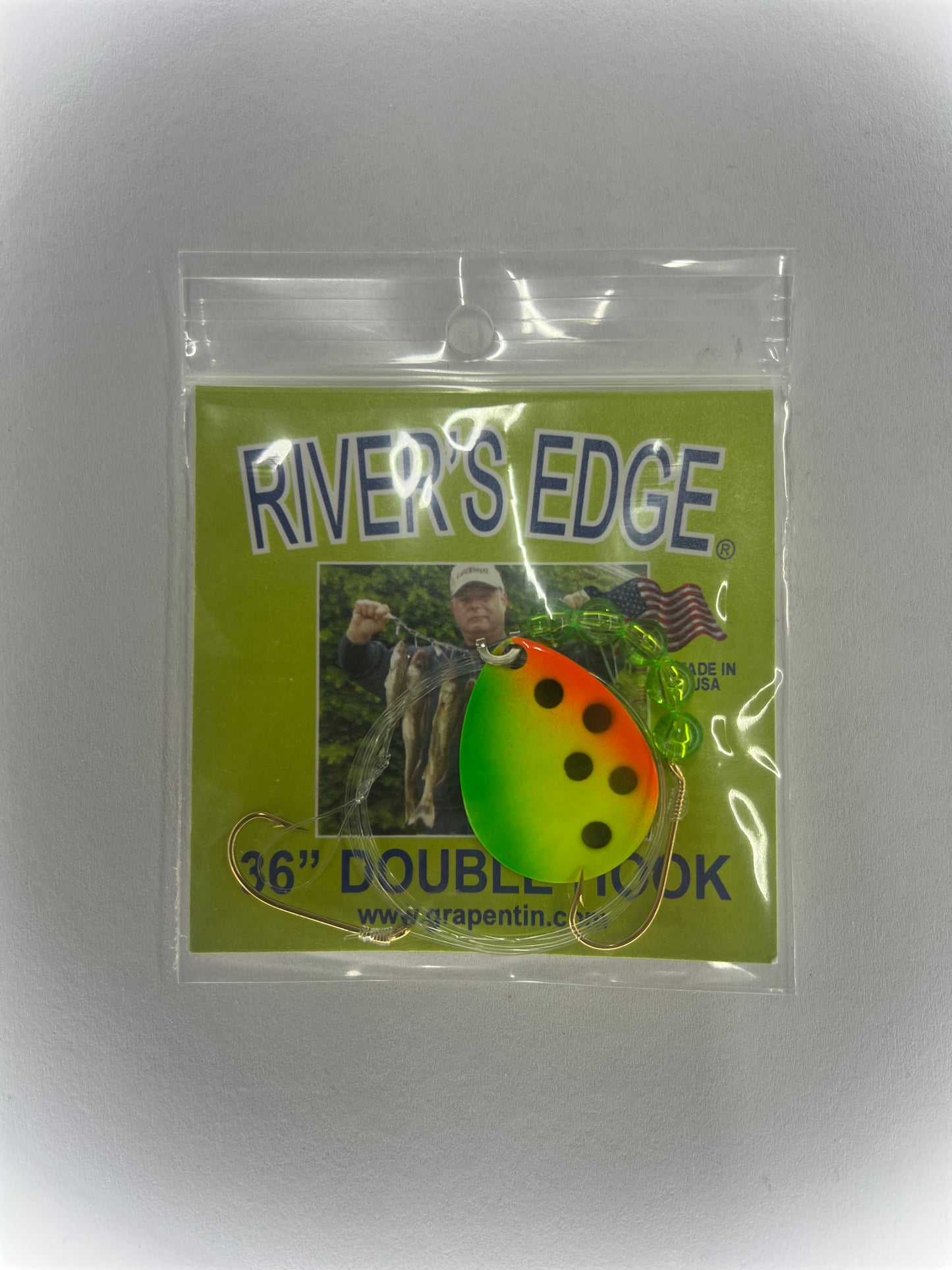 River's Edge 36" Double Hook Crawler Harness